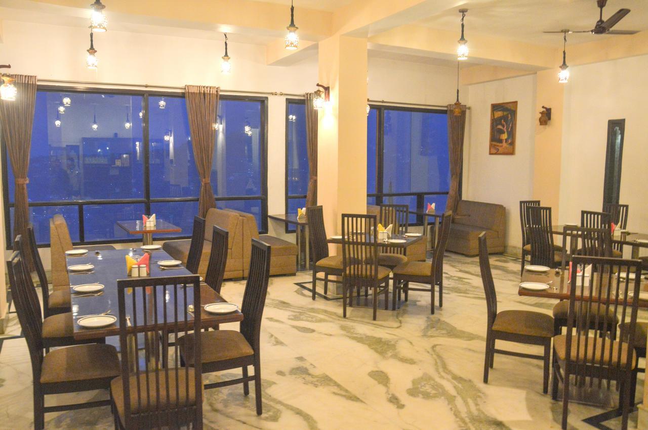 Hotel Tashi Palace à Gangtok Extérieur photo